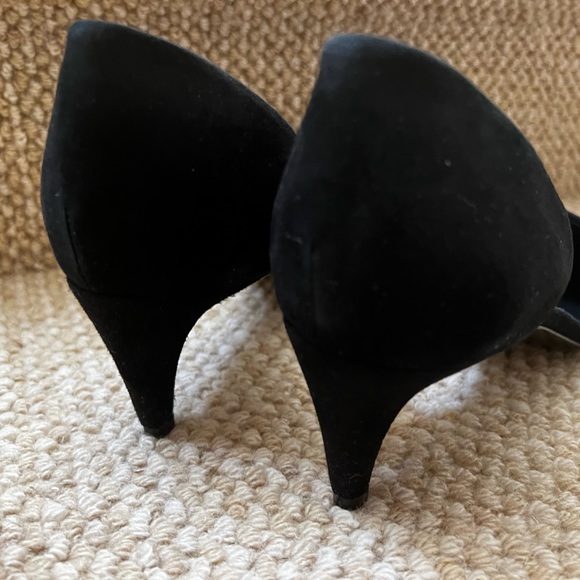Vince black suede kitten heels size 9M in excellent condition - Picture 4 of 5